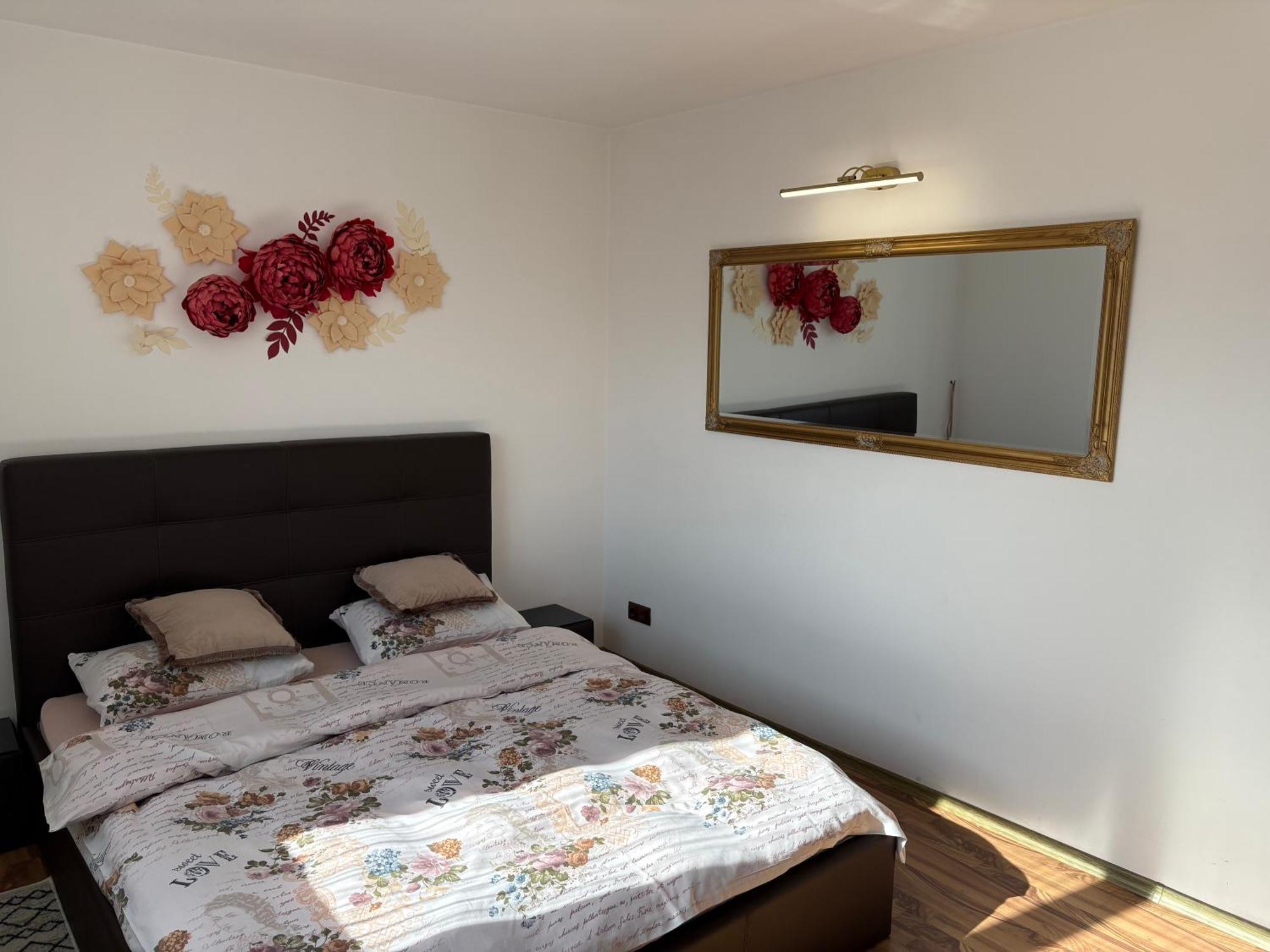 Vila Mik Guesthouse Sacele Luaran gambar