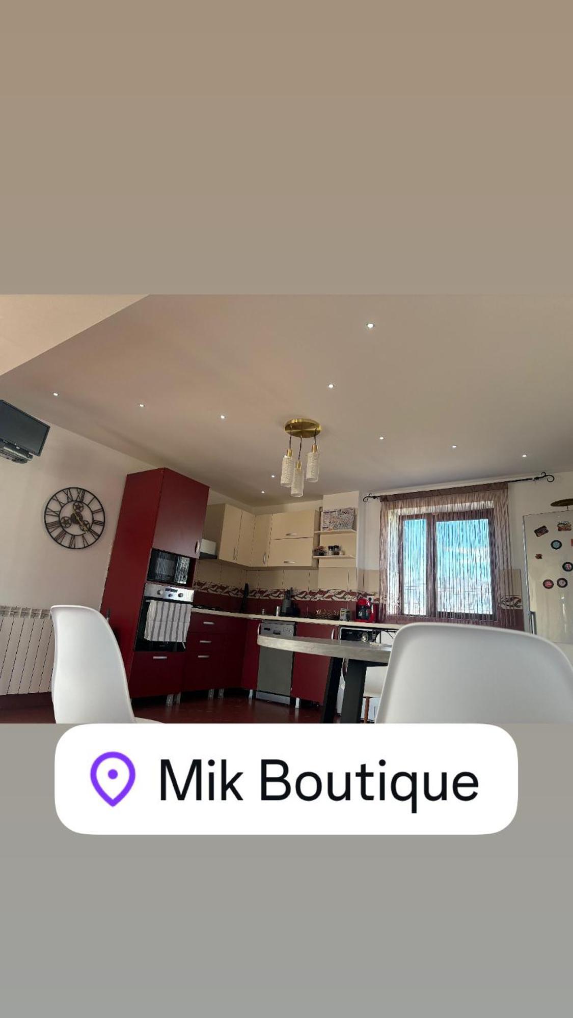 Vila Mik Guesthouse Sacele Luaran gambar